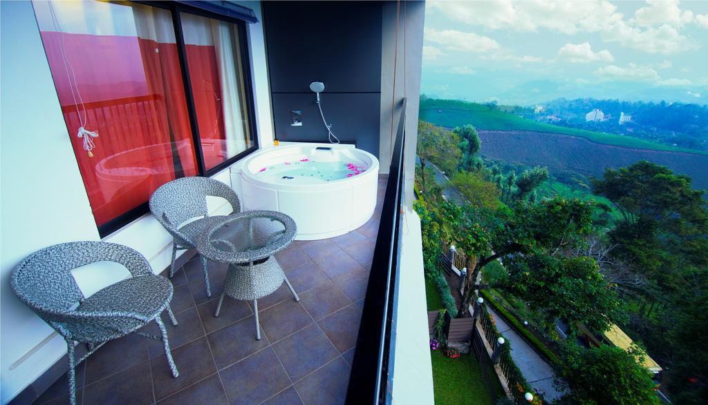 Forest Glade Resorts Chithirapuram Exteriör bild
