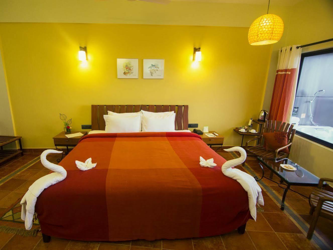 Forest Glade Resorts Chithirapuram Exteriör bild